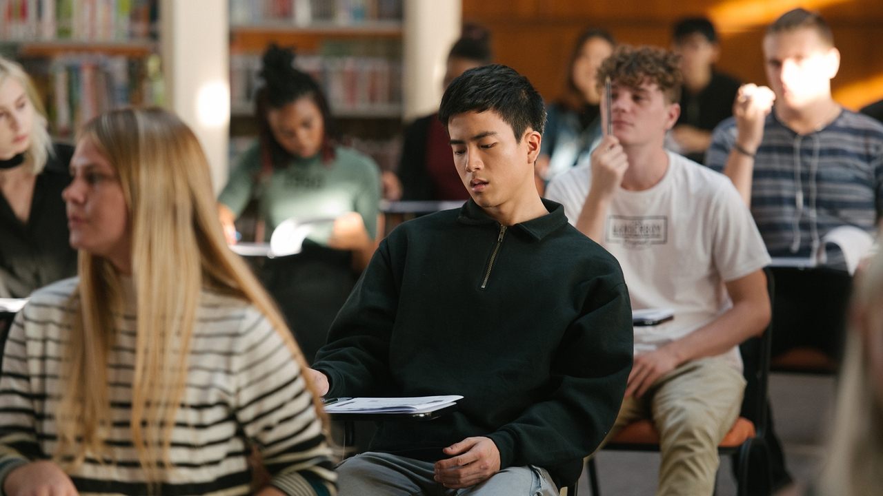 Bad Genius Movie Screenshot 3